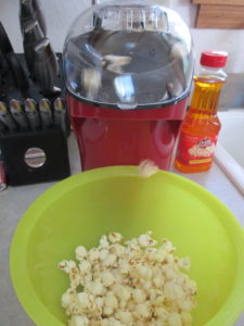 popcorn maker