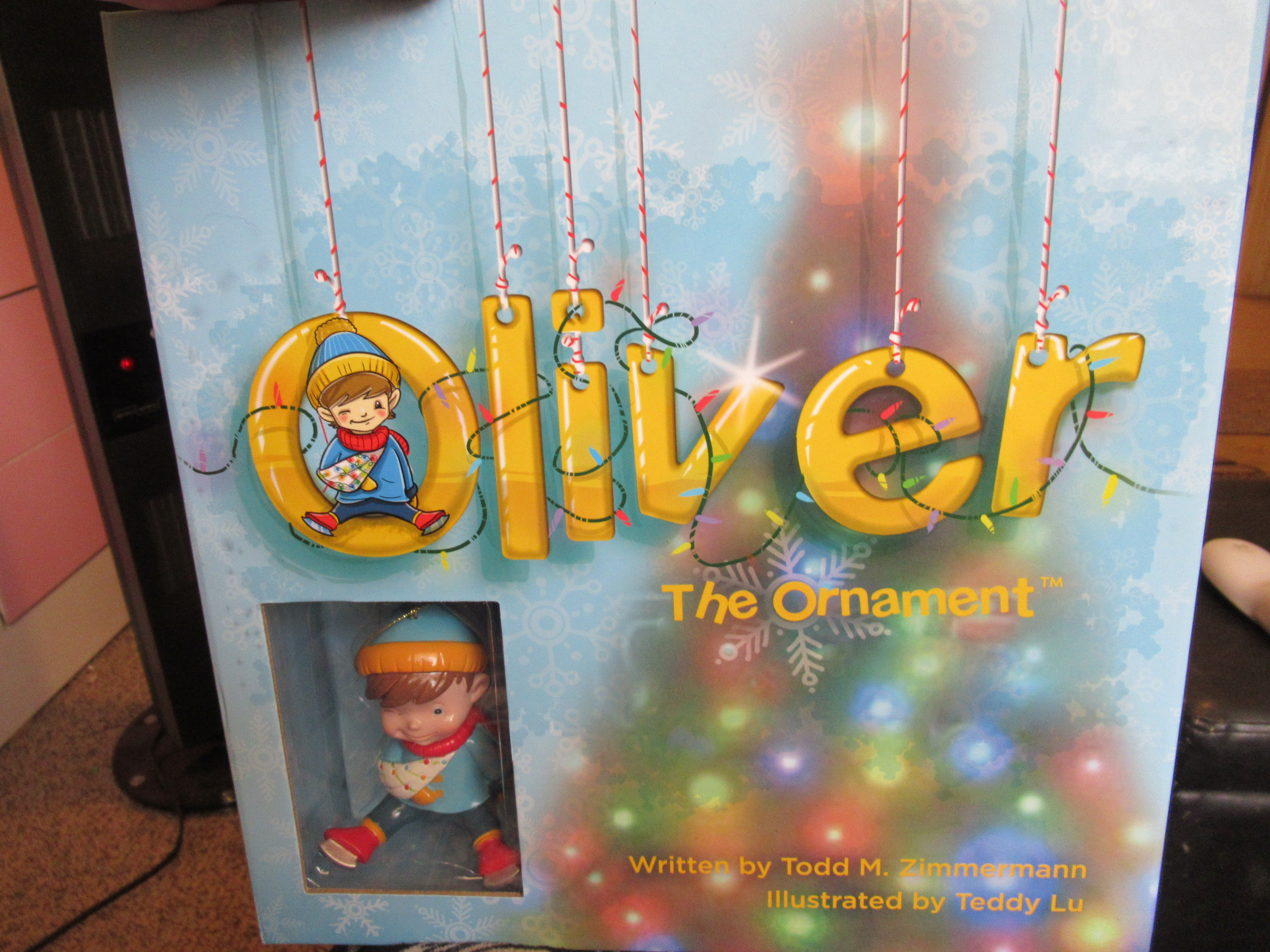 Oliver the Ornament #OliverTheOrnament - Tabbys Pantry Oliver the
